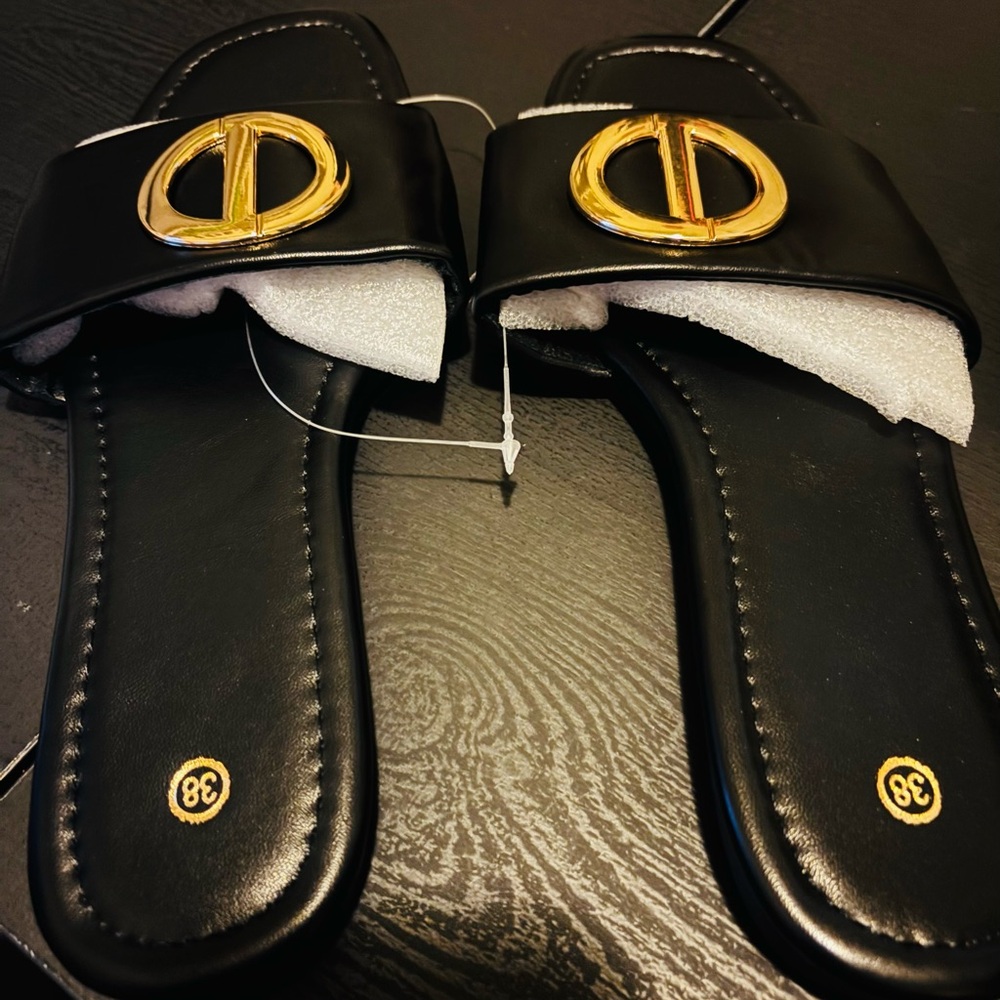 Black and Gold Women's Slide Sandals
